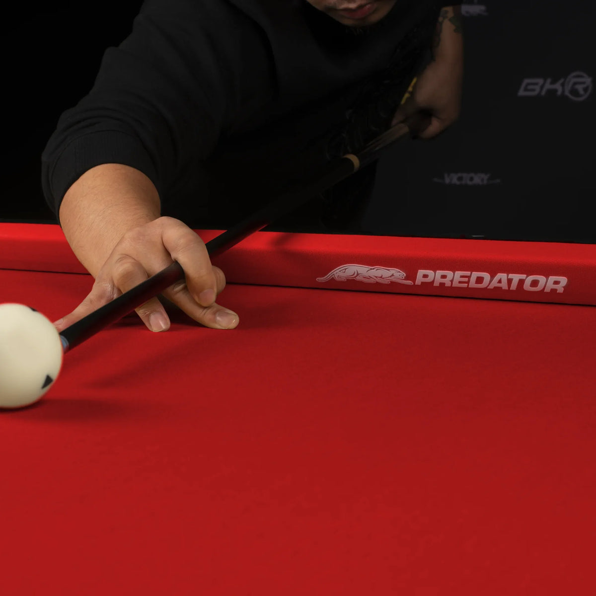 Predator Arcadia Select Pool Cloth Red